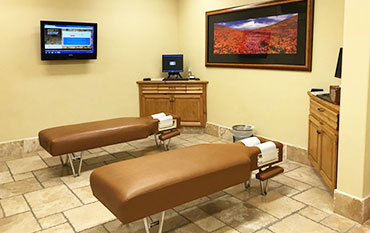 adjustment room at Back Pain, Neck Pain, & Headache Relief Center in Salinas